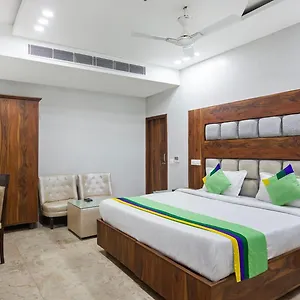 Hotel Treebo Jd Residency Mohali, Sohana